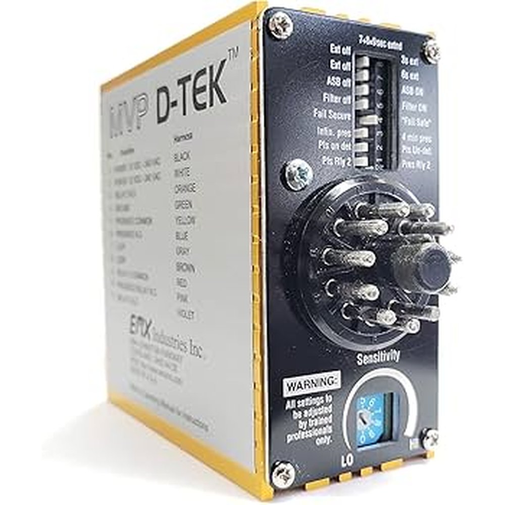 Vehicle loop detector with saw-cut wire in driveway